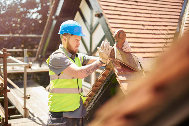Best Best Roofing Contractors  in East Niles, CA